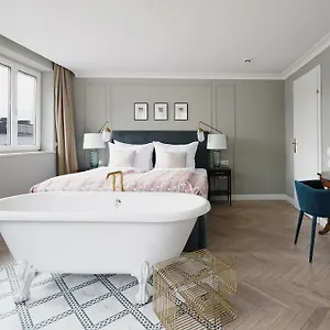 https://mozart-salzburg.salzburghotels.net
